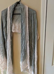 Very cute ombre lightweight scarf